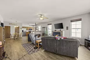 3064 Triumph Dr, Sun Prairie, WI 53590 - Photo 14