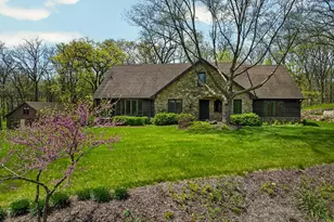 4802 Country Meadows Rd, Brooklyn, WI 53521 - Photo 10