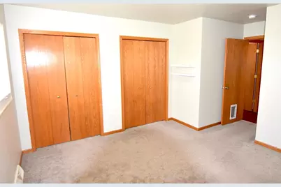 2750 Hazelnut Trail, Sun Prairie, WI 53590 - Photo 16