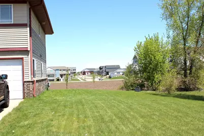 2750 Hazelnut Trail, Sun Prairie, WI 53590 - Photo 4