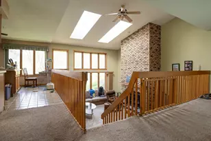 1815 Royal Oaks Dr, Janesville, WI 53548 - Photo 4