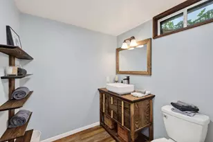 7203 Franklin Ave, Middleton, WI 53562 - Photo 32