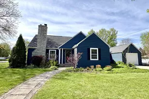 7203 Franklin Ave, Middleton, WI 53562 - Photo 2