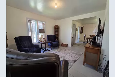 312 Florence Street, Cambria, WI 53923 - Photo 10