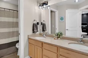 1729 Alysen Ln, Waunakee, WI 53597 - Photo 34