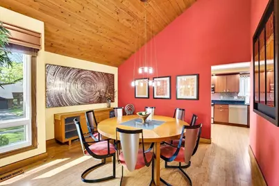 1118 Sunridge Drive, Madison, WI 53711 - Photo 8