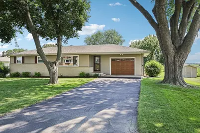 1909 Weber Drive, Sun Prairie, WI 53590 - Photo 4