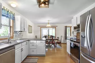 1357 Broadway Dr, Sun Prairie, WI 53590 - Photo 2