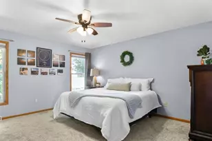 1357 Broadway Dr, Sun Prairie, WI 53590 - Photo 14