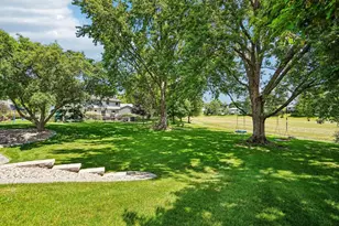 1102 S Holiday Dr, Waunakee, WI 53597 - Photo 44