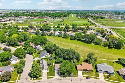1102 S Holiday Drive, Waunakee, WI 53597 - Photo 54