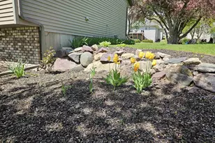 634 Naragansett Ave, Baraboo, WI 53913 - Photo 4