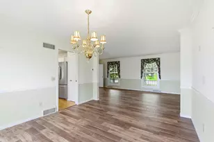 1542 Comanche Glen, Madison, WI 53704 - Photo 20