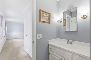 1542 Comanche Glen, Madison, WI 53704 - Photo 28