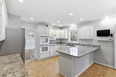 1542 Comanche Glen, Madison, WI 53704 - Photo 12