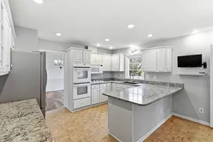 1542 Comanche Glen, Madison, WI 53704 - Photo 12