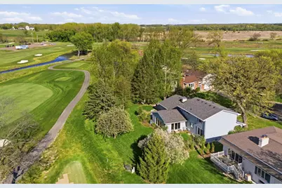1542 Comanche Glen, Madison, WI 53704 - Photo 2