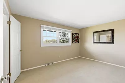 1542 Comanche Glen, Madison, WI 53704 - Photo 40