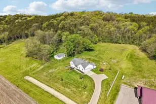 10265 County Road Kp Rd, Mazomanie, WI 53560 - Photo 8