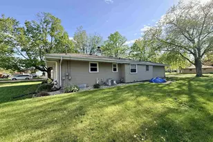2407 Newman St, Janesville, WI 53545 - Photo 28