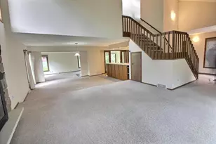 1110 Woodland Way, Madison, WI 53711 - Photo 8