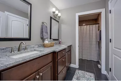 4664 Stonewood Drive, Middleton, WI 53562 - Photo 28