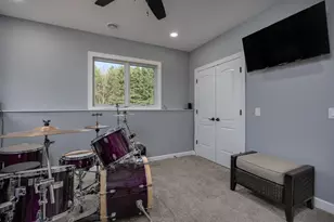 4664 Stonewood Dr, Middleton, WI 53562 - Photo 40