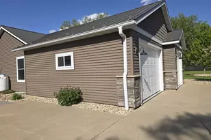 911 Exchange St, Blue River,  53518 - Photo 4