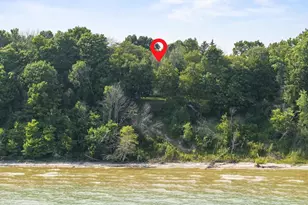 3607 S 10th St, Manitowoc, WI 54220 - Photo 8