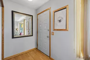 58 Bradford Ln, Madison, WI 53714 - Photo 8