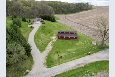 W3689 Sylvester Road, Monroe, WI 53566 - Photo 4
