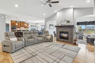 441 Willow Springs Court, Janesville, WI 53548 - Photo 2