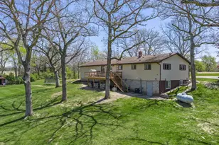 E9010A South Ave, Reedsburg, WI 53959 - Photo 4