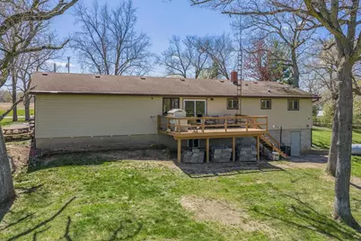 E9010A South Avenue, Reedsburg, WI 53959 - Photo 2