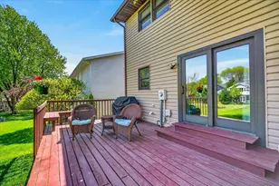 10 Flagstaff Ct, Madison, WI 53719 - Photo 10