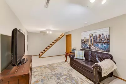 10 Flagstaff Court, Madison, WI 53719 - Photo 32
