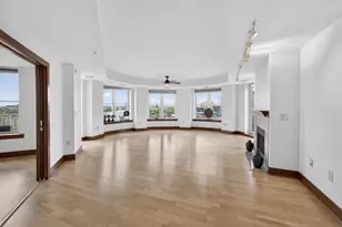333 Mifflin Street, Madison, WI 53703 - Photo 2