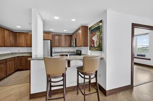 333 Mifflin Street, Madison, WI 53703 - Photo 8