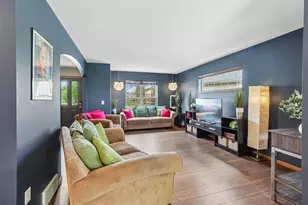 3809 Drumlin Ln, Madison, WI 53719 - Photo 10