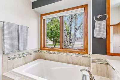 5209 Comanche Way, Madison, WI 53704 - Photo 32