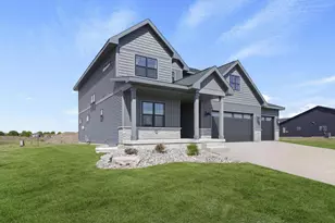 1358 Ranger Wy, Sun Prairie, WI 53590 - Photo 2