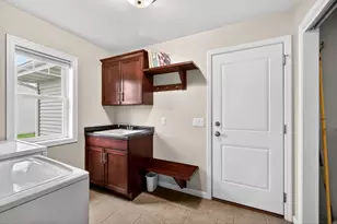 1657 Silverado Dr, Sun Prairie, WI 53590 - Photo 32