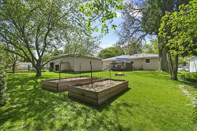 1910 Sachtjen Street, Madison, WI 53704 - Photo 34