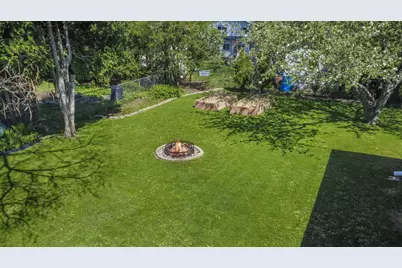 1910 Sachtjen Street, Madison, WI 53704 - Photo 38