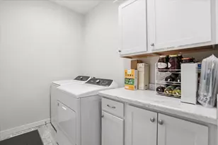 1206 Tivoli Cir, Oregon, WI 53575 - Photo 14