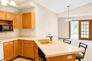 404 Henry Dr, Portage, WI 53901 - Photo 8