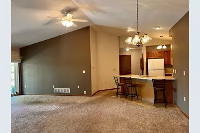 404 Henry Drive #3, Portage, WI 53901 - Photo 6