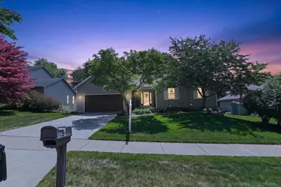 5129 Butterfield Drive, Madison, WI 53704 - Photo 2