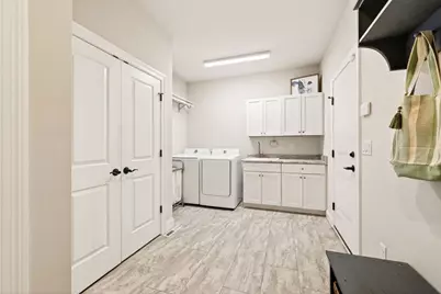 2150 Baptisia Pass, Sun Prairie, WI 53590 - Photo 26