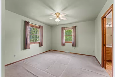 1827 Huntington Park Drive, Reedsburg, WI 53959 - Photo 20